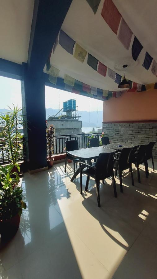 Golden Lake Pokhara Exteriör bild