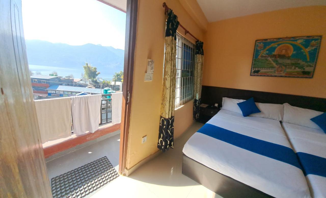 Golden Lake Pokhara Exteriör bild